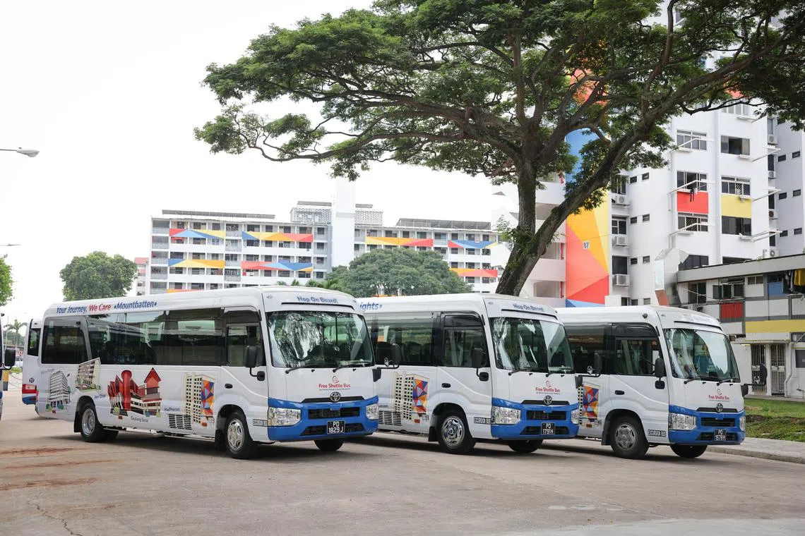 tsshuttle30 ST20240627_202469935123 Ong Wee Jin / Therese Soh / ***Embargoed till Sunday, 30 June, 1pm.*** The free WeCare shuttle buses for residents in the Marine Parade cluster. There will be seven WeCare buses and 40 WeCare bus stops. Media preview of Singapore's first cluster-wide community Shuttle Bus Service - Your Journey, We Care - to be launched in the Marine Parade Cluster on 30 June. Photographed on June 27, 2024.