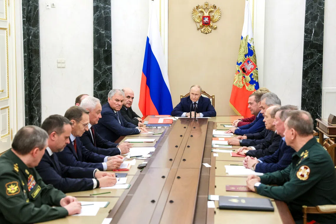 Putin orders proposals on resumption of nuclear testing