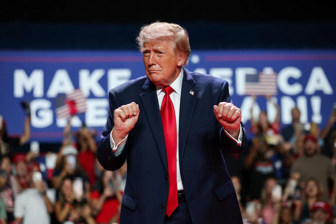 The potential presidential golf course adds to a slew of Trump efforts to use his name to memorialise his legacy. 
