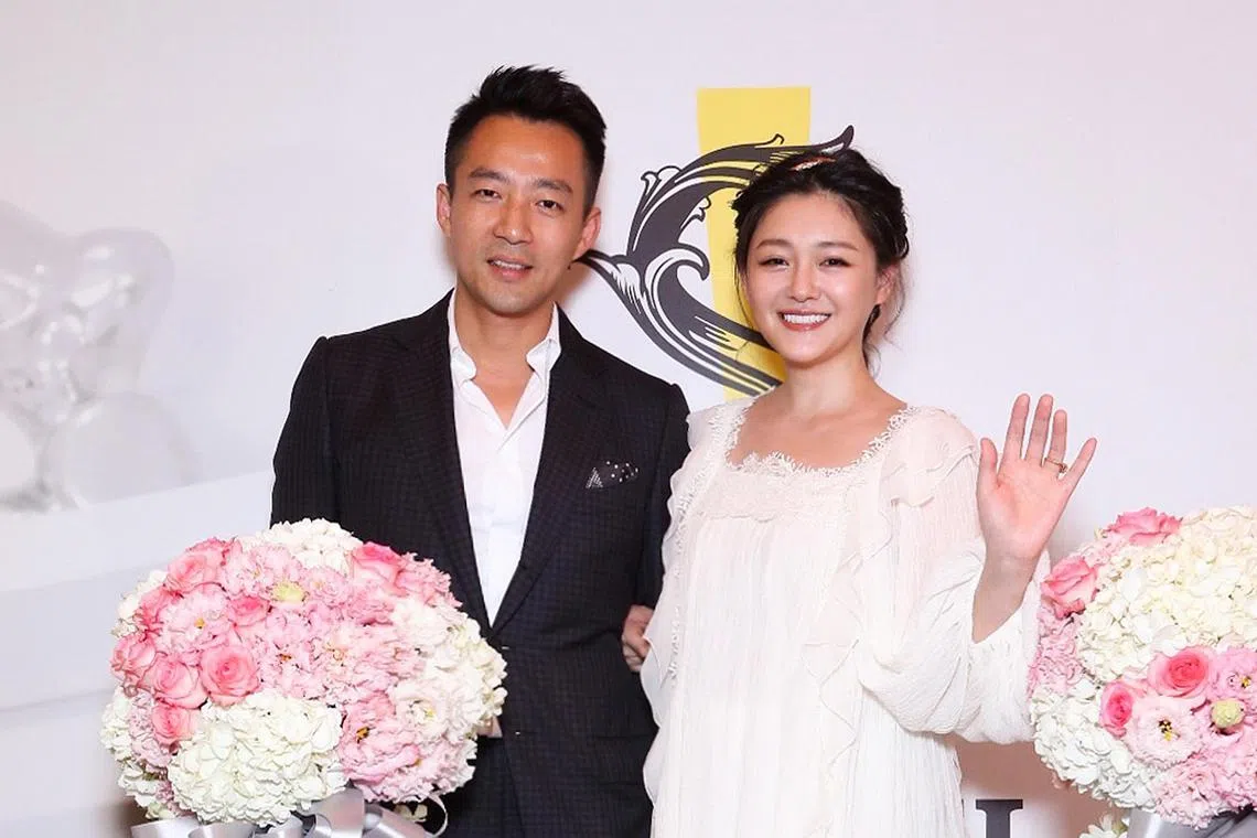 Barbie Hsu is accusing Wang Xiaofei and his mother of insulting and defaming her on various online platforms.