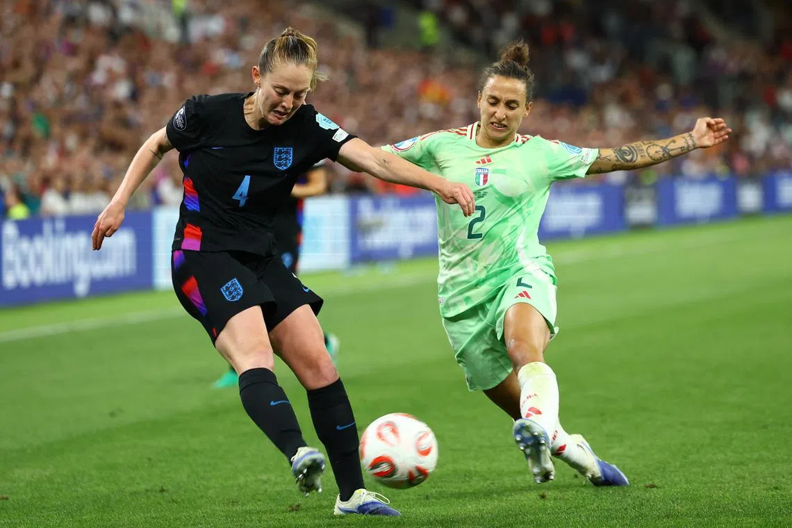 FILE PHOTO: Soccer Football - UEFA Women's Euro 2025 - Semi Final - England v Italy - Stade de Geneve, Lancy, Switzerland - July 22, 2025 Italy's Elisabetta Oliviero in action with England's Keira Walsh REUTERS/Piroschka Van De Wouw/File Photo