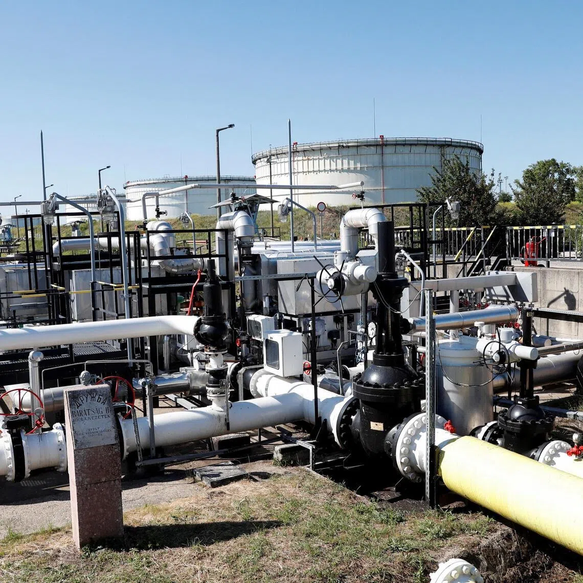 Slovakia and Hungary say Ukraine is to blame for the prolonged outage.