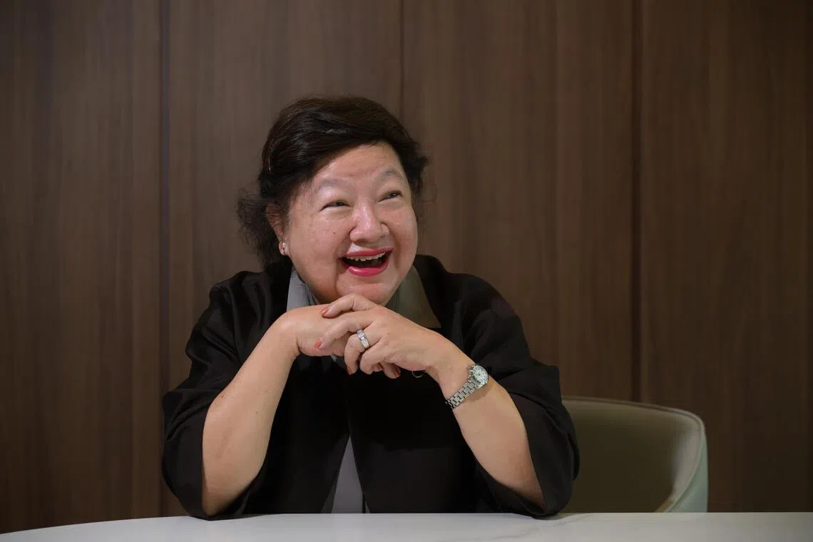 Recipient of Lifetime Achievement Award, Mrs Mildred Tan, chair of Singapore University of Social Science Board of Trustees and Chair of Singapore Totalisator Board, on Oct 5.