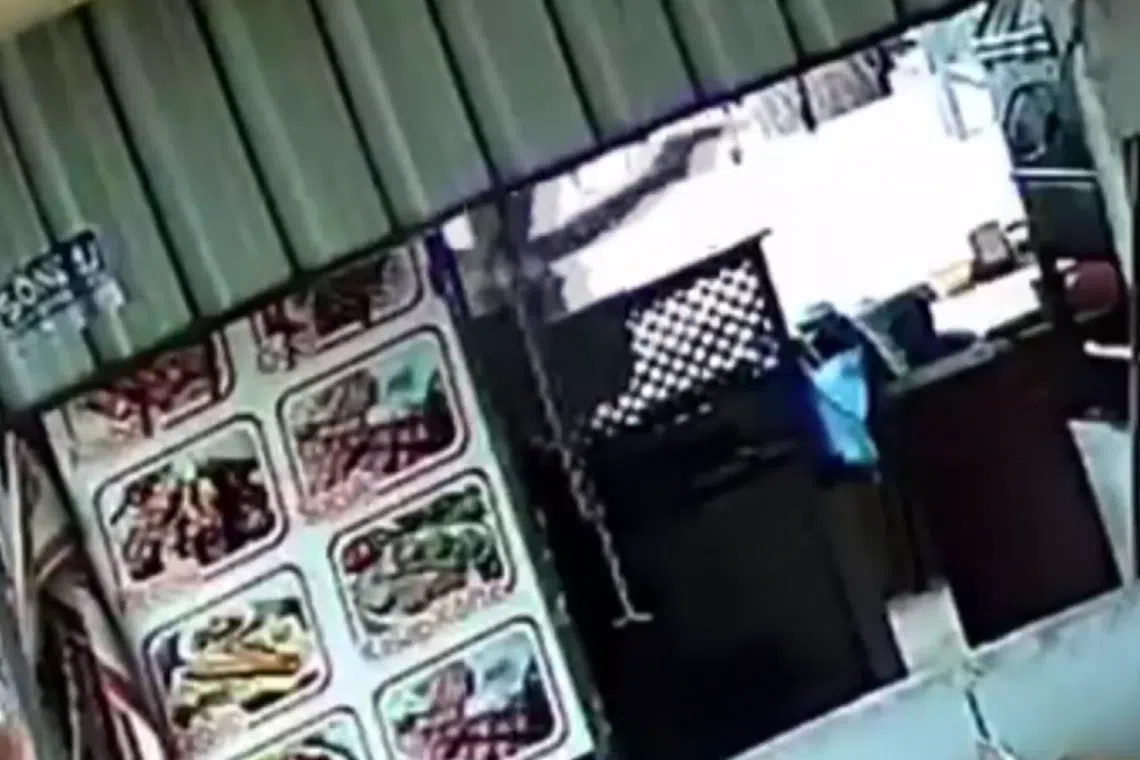 The 37-year-old suspect allegedly opened fire in a restaurant in the Turkish city of Mersin, killing its owner and an employee, before fleeing and shooting two other men nearby.