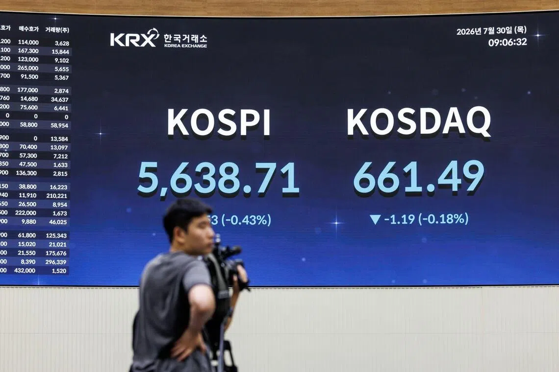 Crushed by Kospi rout, angry South Koreans rip government and vow not to buy