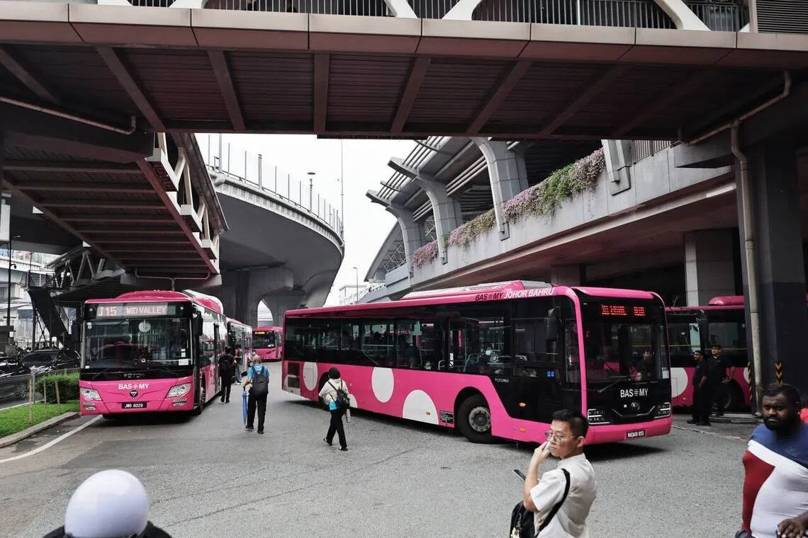  Buses at the JB Sentral Bus Terminal along Jalan Jim Quee, Johor Bahru which is set to be out of bounds for private vehicle access on December 20.