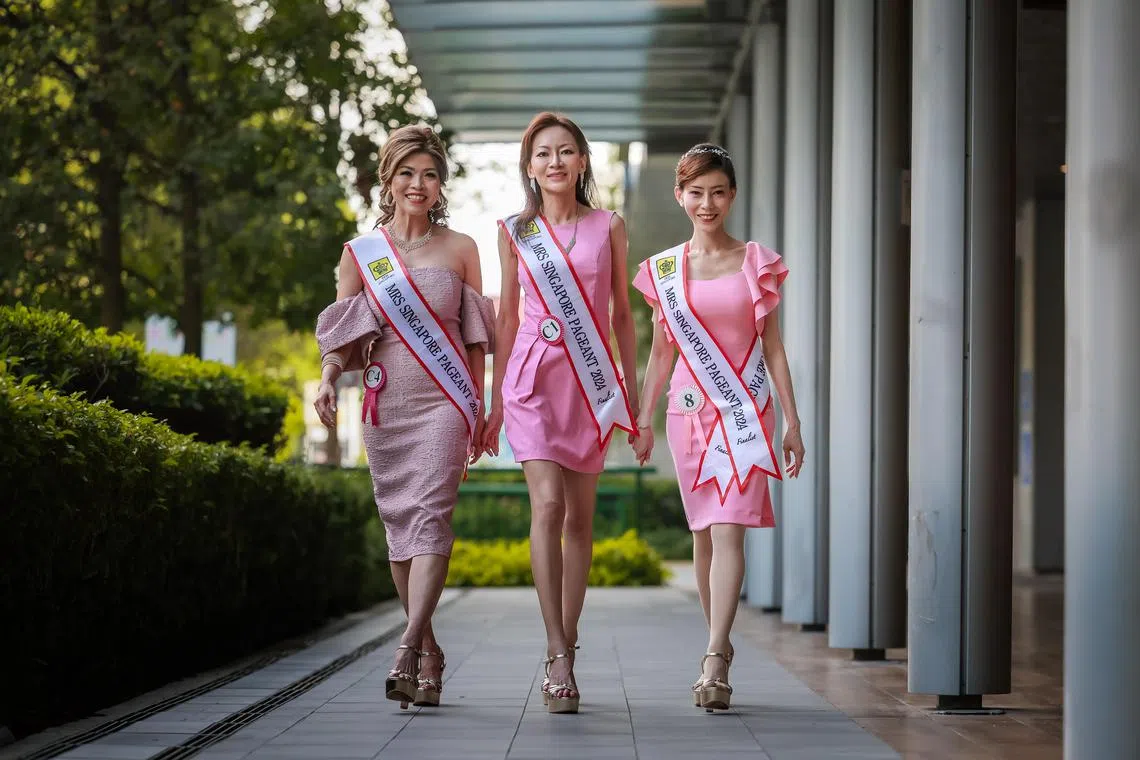 Mrs Singapore Pageant 2024 contestants (from left) Lillian Yeo, Liz Quinn and Josephine Wang.
