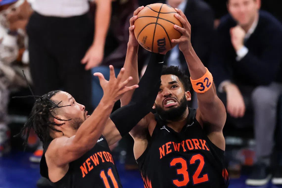The Knicks pulled together for a remarkable rally, edging a single-point lead at half-time and roaring 25 points clear by the end of the third quarter.