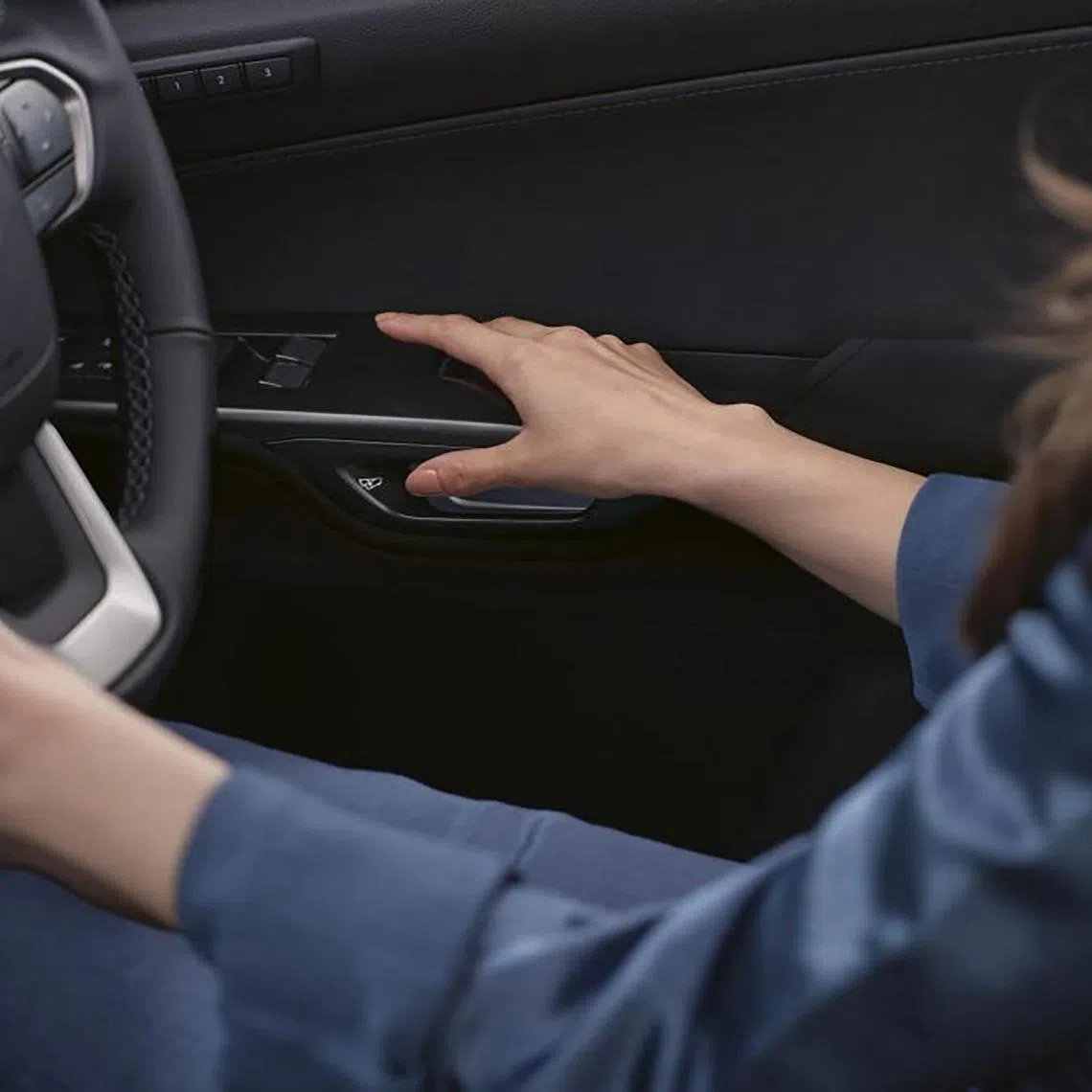 scshop29 - The Lexus Digital Latch makes entering and exiting the vehicle an easier as the car doors open with the gentle touch of an electronic sensor.

Credit: Lexus UK