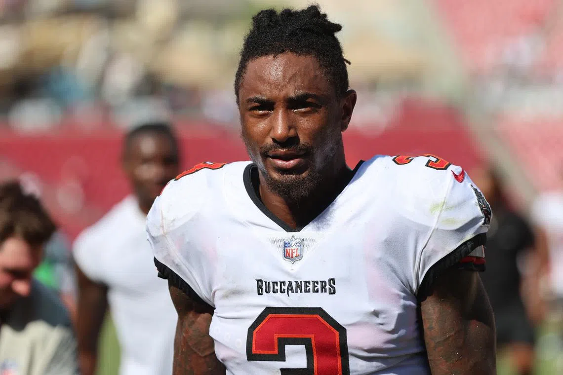 Sep 29, 2024; Tampa, Florida, USA; Tampa Bay Buccaneers safety Jordan Whitehead (3) against the Philadelphia Eagles during the second half at Raymond James Stadium. Kim Klement Neitzel-Imagn Images/File Photo