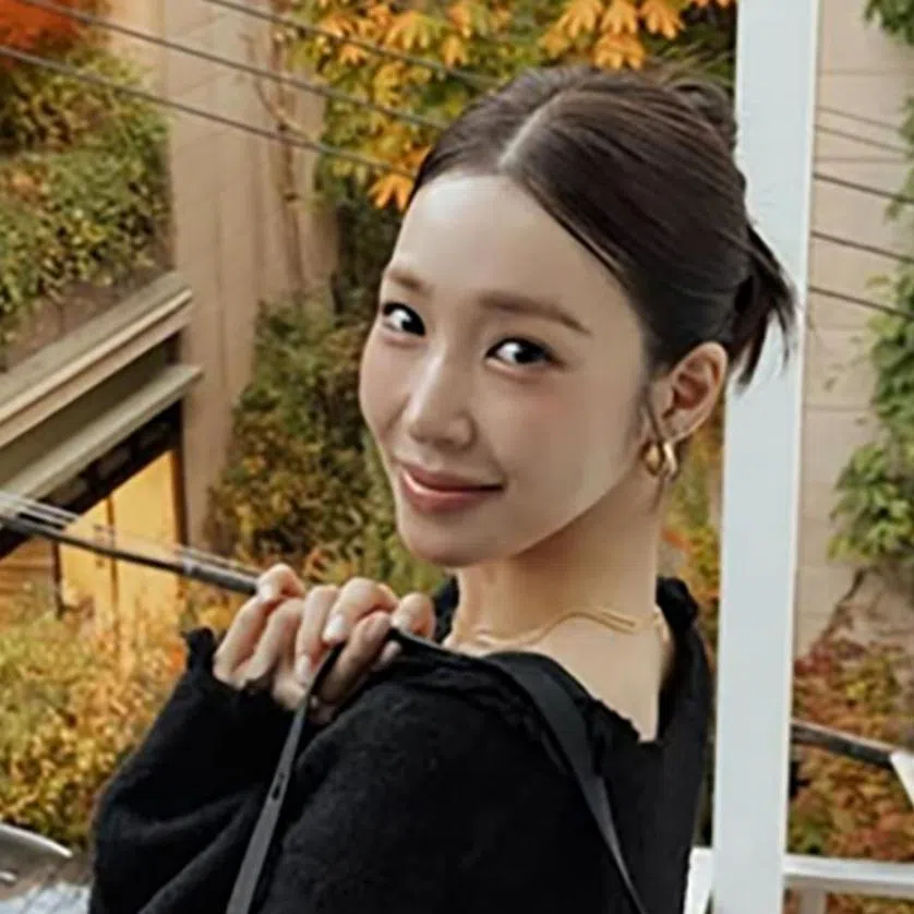 Tiffany Young and Byun Yo-han reportedly became close while working together on TV series Uncle Samsik.