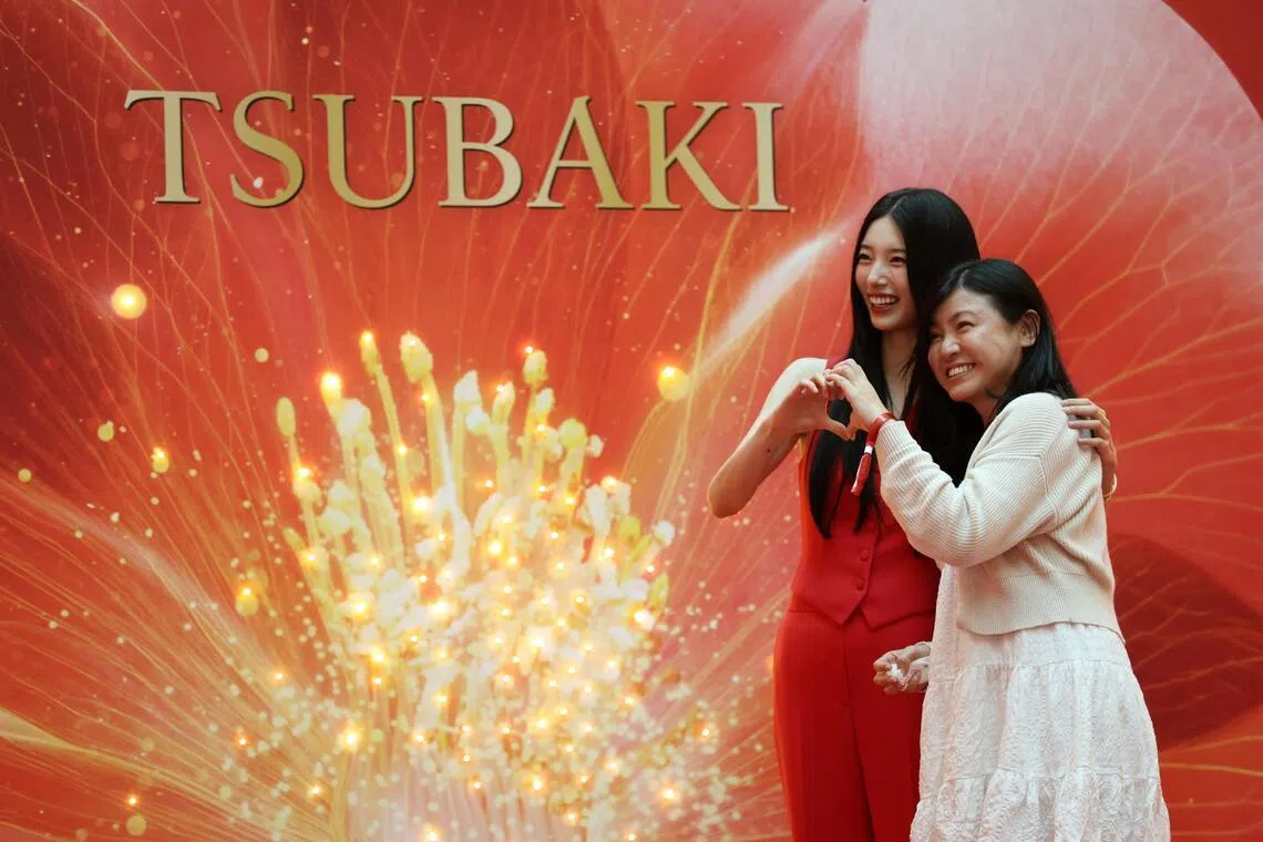 K-star Bae Suzy makes Singapore fan’s dream come true at Tsubaki pop-up event