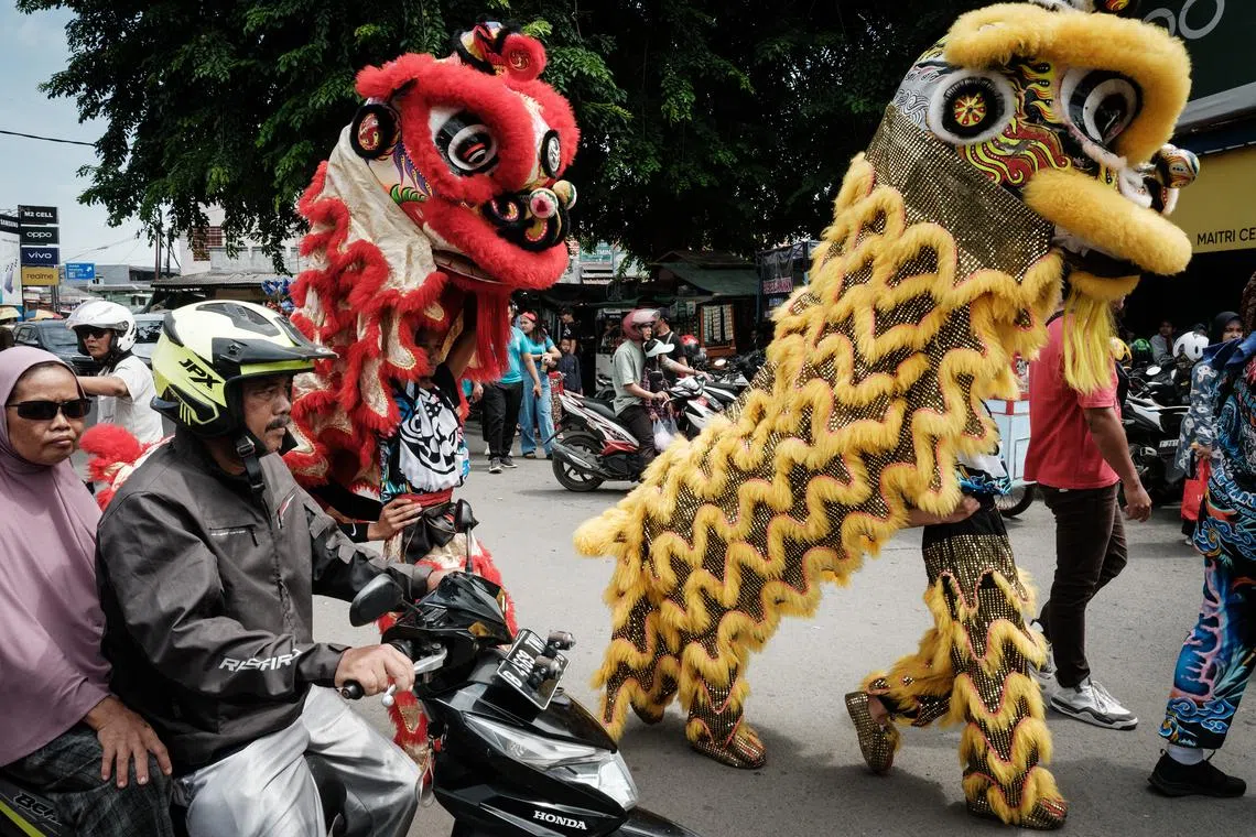 Millennial and Gen Z Chinese Indonesians understandably have a more upbeat worldview and do not instinctively classify their fellow Indonesians as being “pro-Chinese” or “anti-Chinese”.