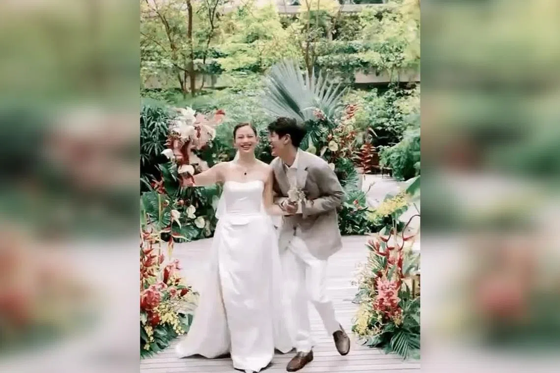 Singer-actor Nathan Hartono and theatre actress and dancer Liz Sergeant Tan have tied the knot.