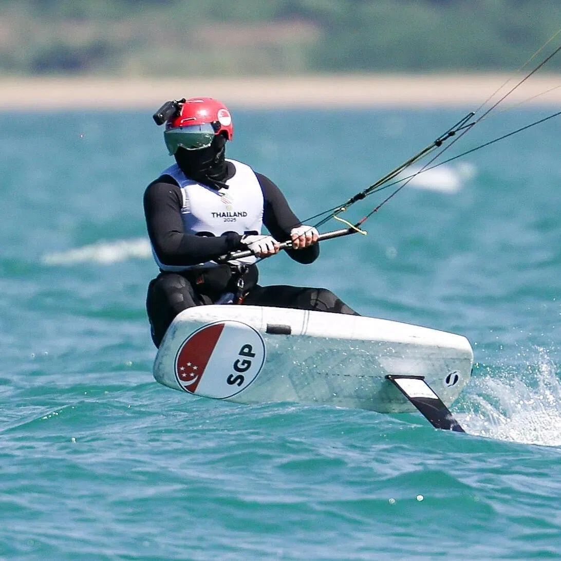 Singaporean kiteboarder Max Maeder competing in the men's kiteboarding formula kite at the SEA Games, held off the shores of Beach Of Ambassador City Jomtien Hotel in Chonburi on Dec 16, 2025. 