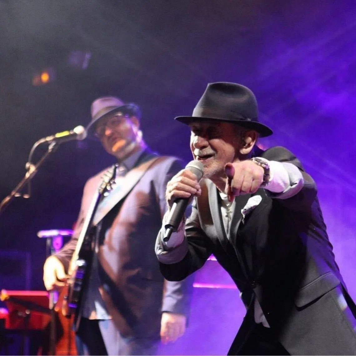 Alex Ligertwood, best known as the lead vocalist for the Latin rock band Santana, has died aged 79.