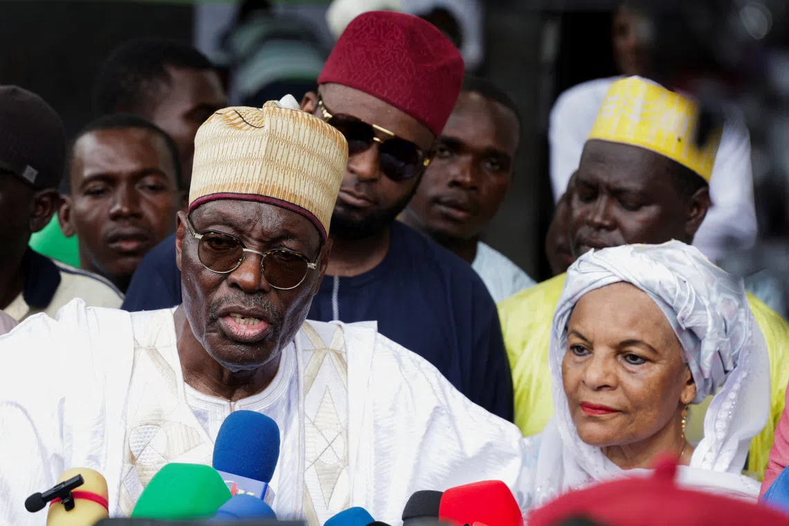 Cameroon opposition candidate Tchiroma claims victory in presidential poll, urges Biya to concede
