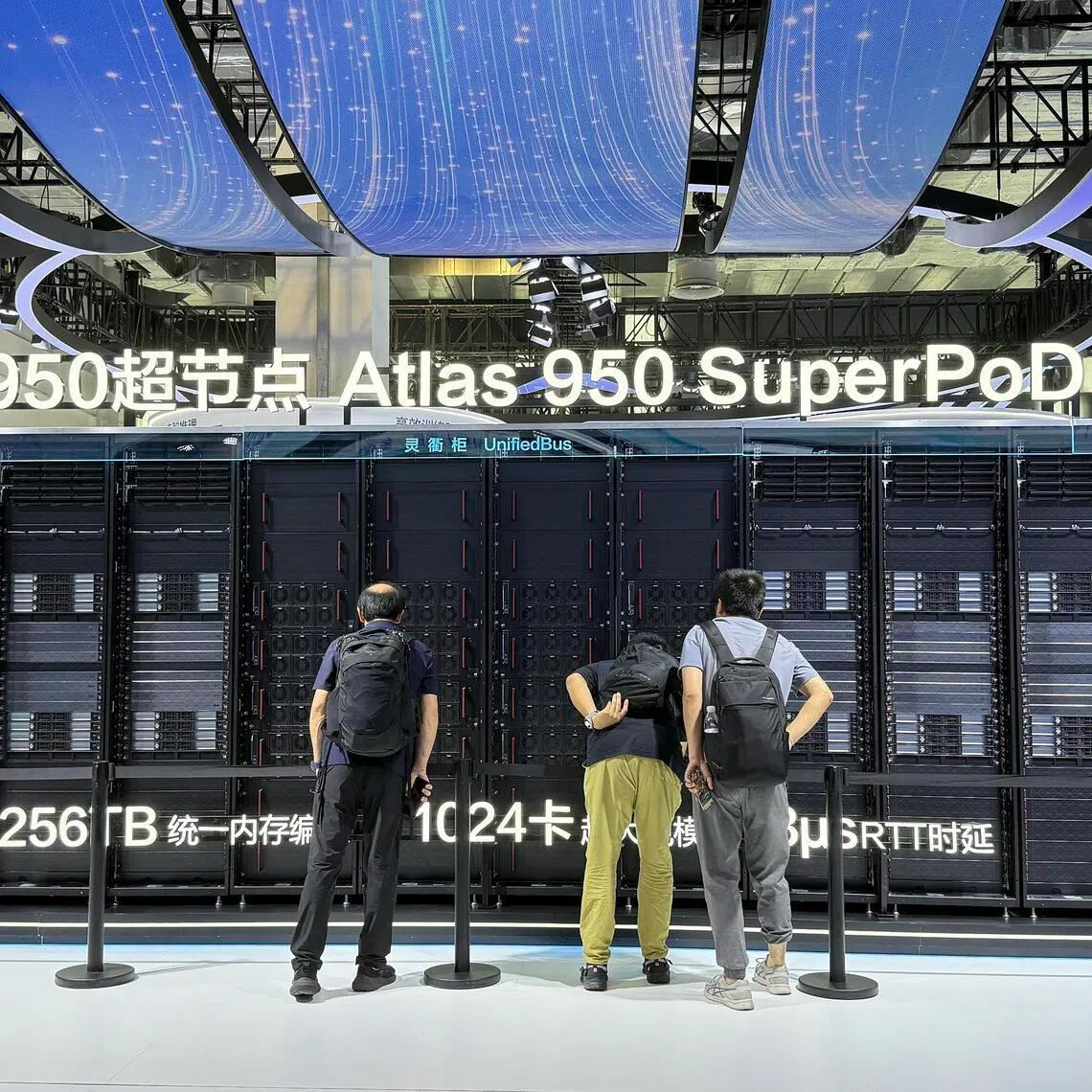Visitors examine Huawei’s Atlas 950 SuperPod at the World AI Conference in Shanghai on July 17.
