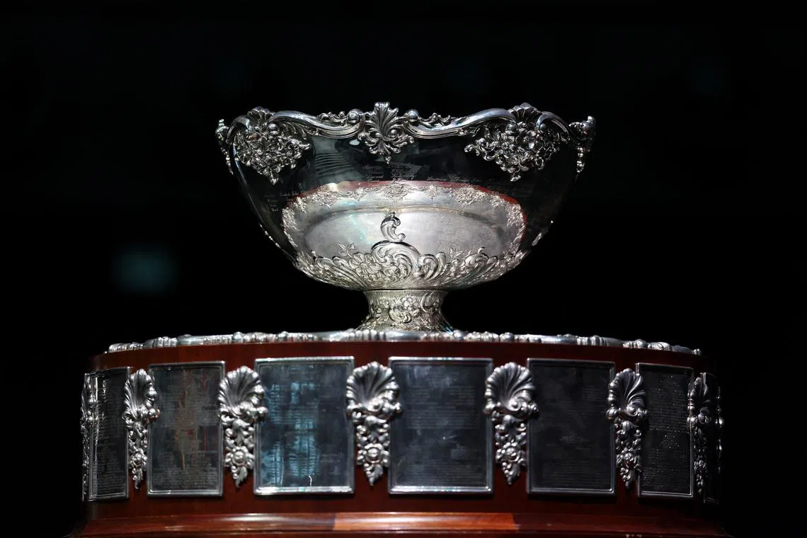 FILE PHOTO: Tennis - Davis Cup - Group A - Netherlands v Belgium - Unipol Arena, Bologna, Italy - September 10, 2024   The Davis Cup trophy is pictured before the match REUTERS/Claudia Greco/ File Photo