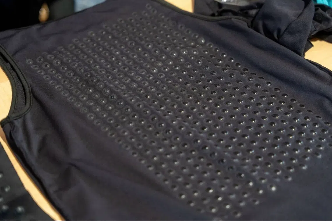 Cooling wearable