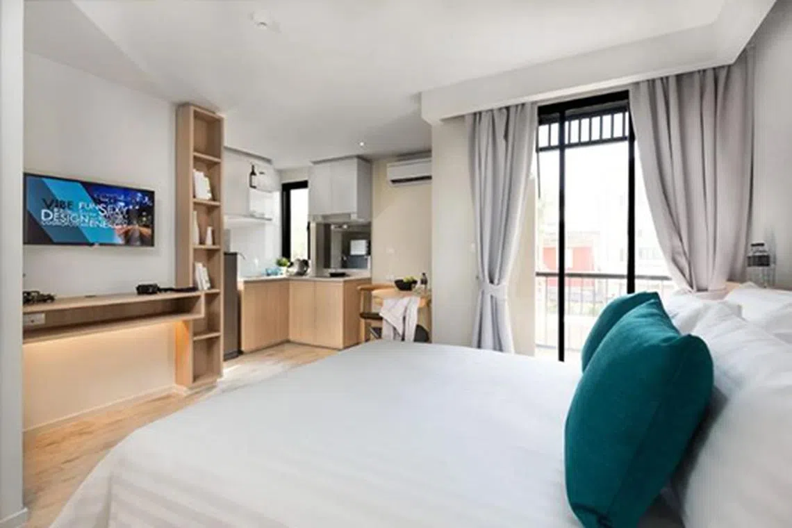 Cross Vibe Bangkok Sukhumvit