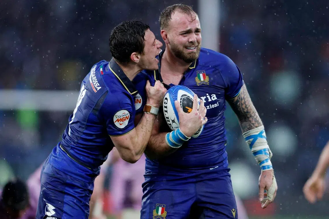 Rugby Union - Six Nations Championship - Italy vs Scotland - Stadio Olimpico, Rome, Italy - February 7, 2026 Italy's Niccolo Cannone and Paolo Garbisi celebrate after the match REUTERS/Remo Casilli