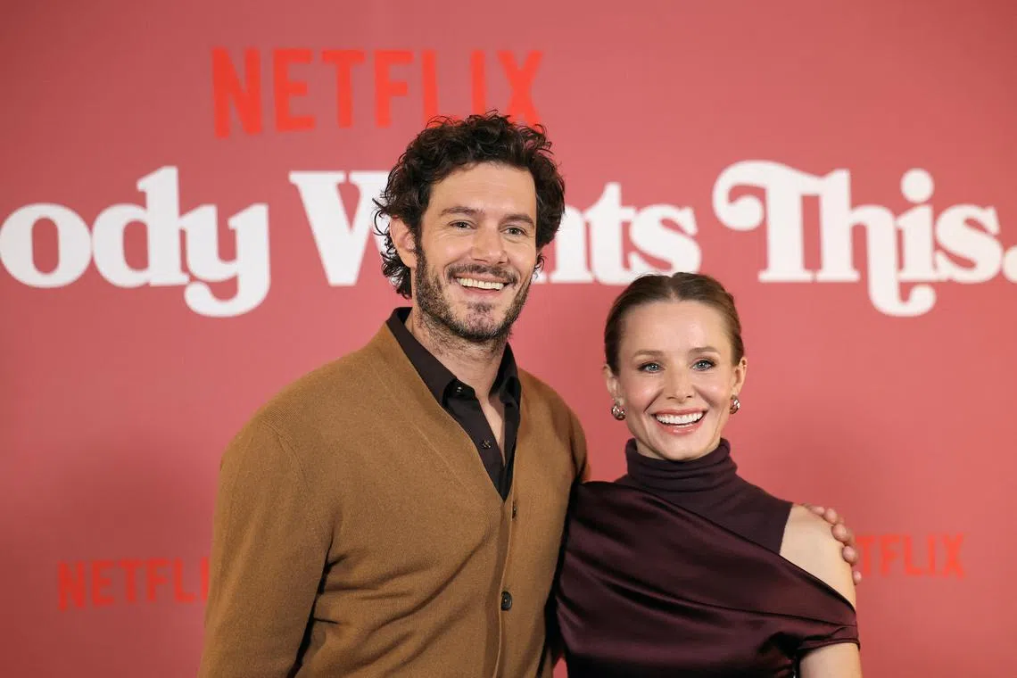 Actors Kristen Bell and Adam Brody couple up for hit romcom Nobody Wants  This | The Straits Times