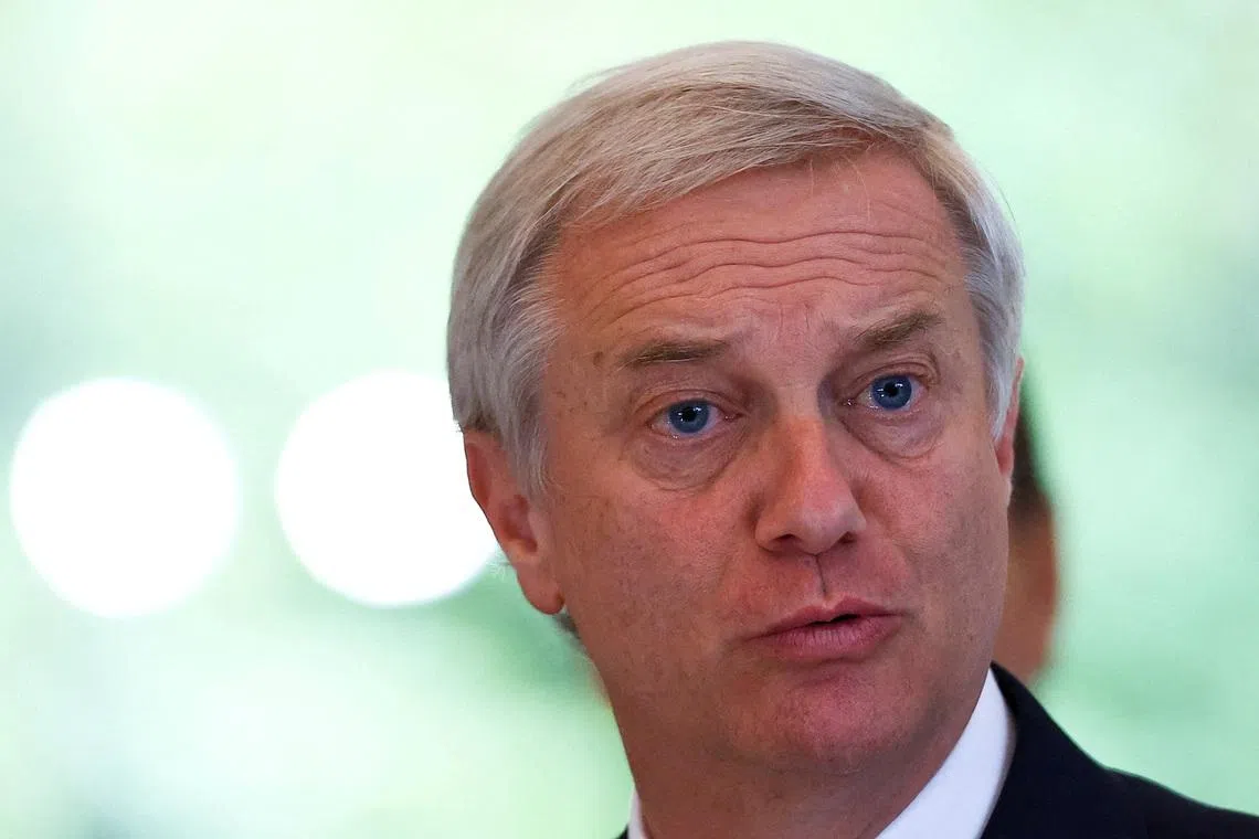 وطن نيوز – كاست في تشيلي تكشف عن عدد كبير من الإصلاحات بما في ذلك خفض معدل الضريبة على الشركات