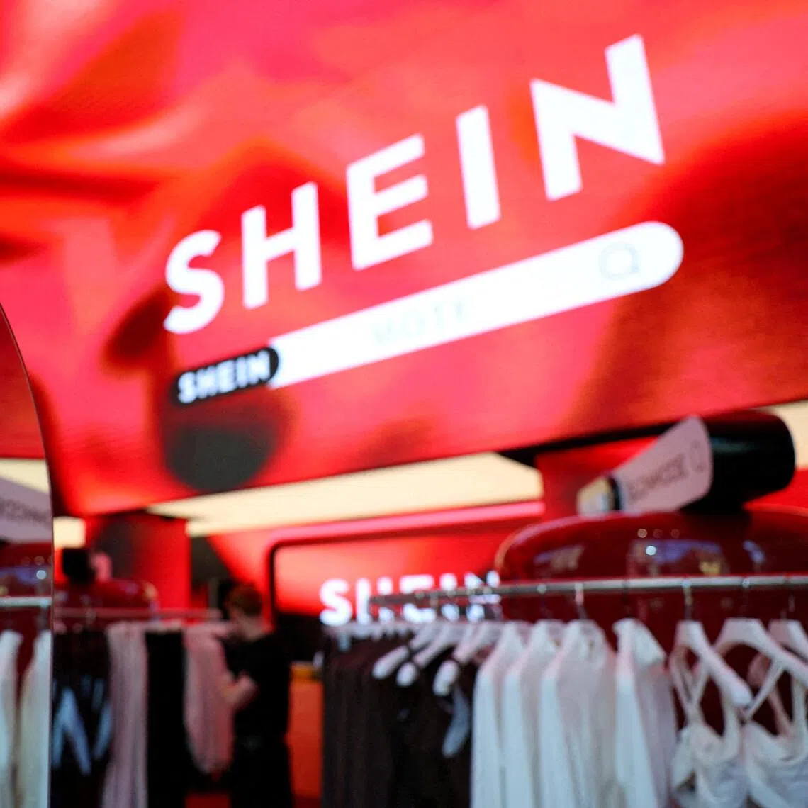 Asian e-commerce giant Shein announced that the dolls in question had been withdrawn from its platform and that it had launched an internal inquiry.