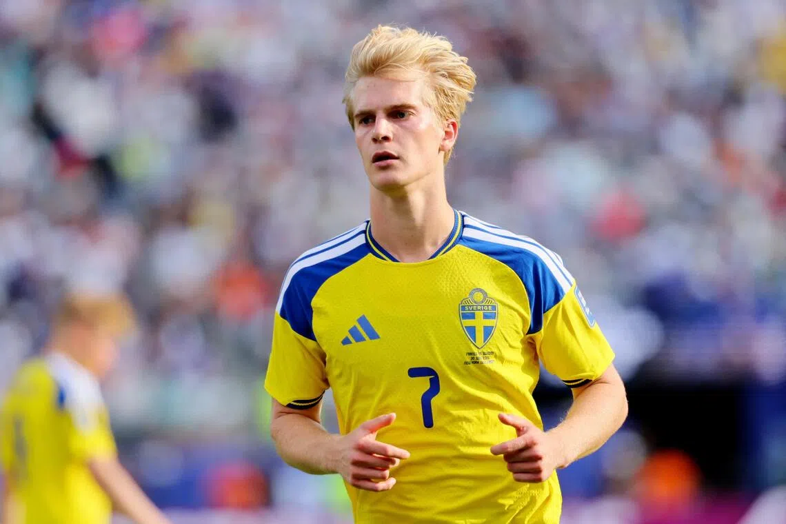 The 20-year-old reportedly wants to leave with interest from Newcastle and Nottingham Forest.
