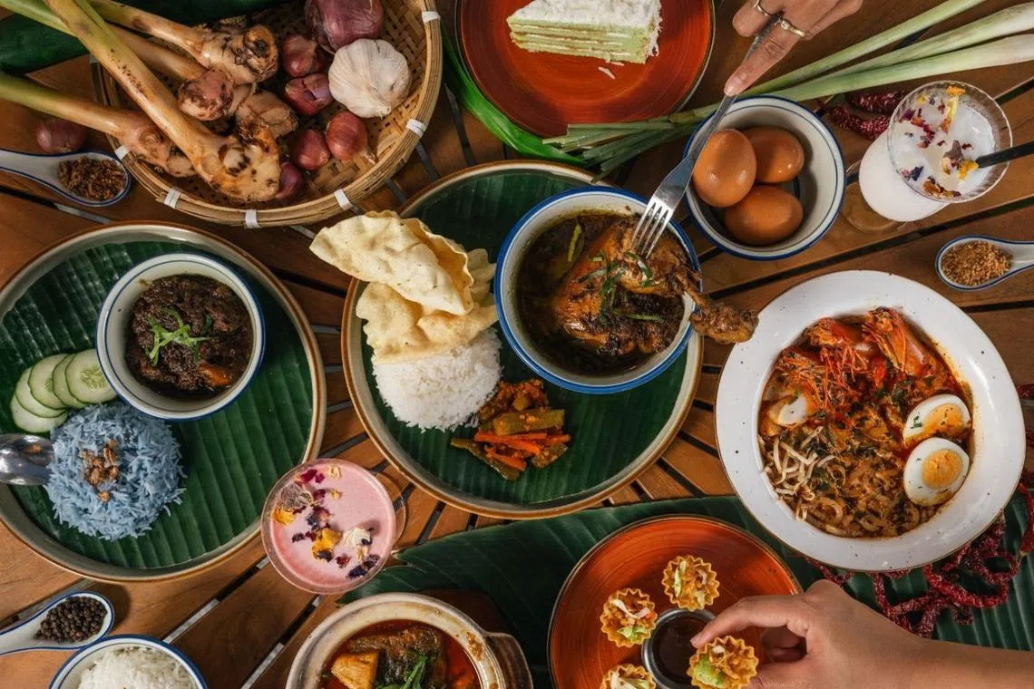 sentosa-peranakan-reimagined-show-food