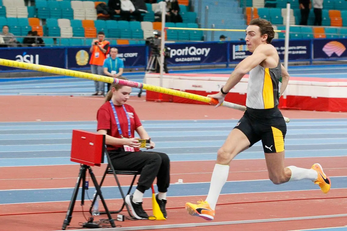 Sweden's Armand Duplantis, pictured in a January 2024 meet, won the All Star Perche event at Clermont in France with 6.02m.