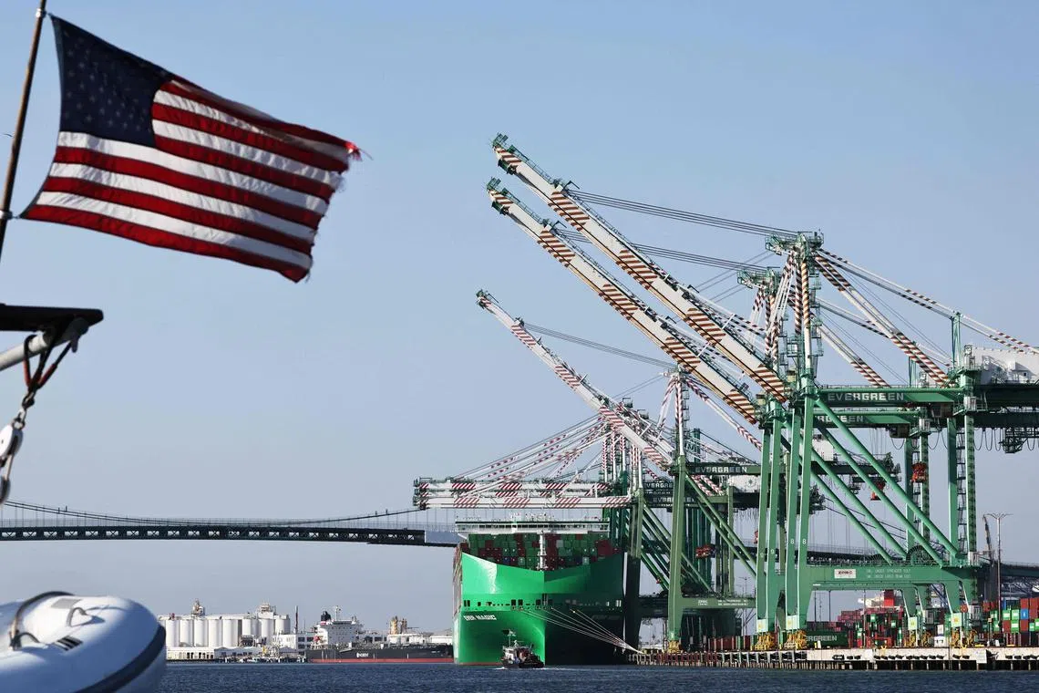 The US has told countries to reject a United Nations’ marine fuel emissions-cutting deal or face tariffs, visa restrictions and port levies, sources told Reuters.
