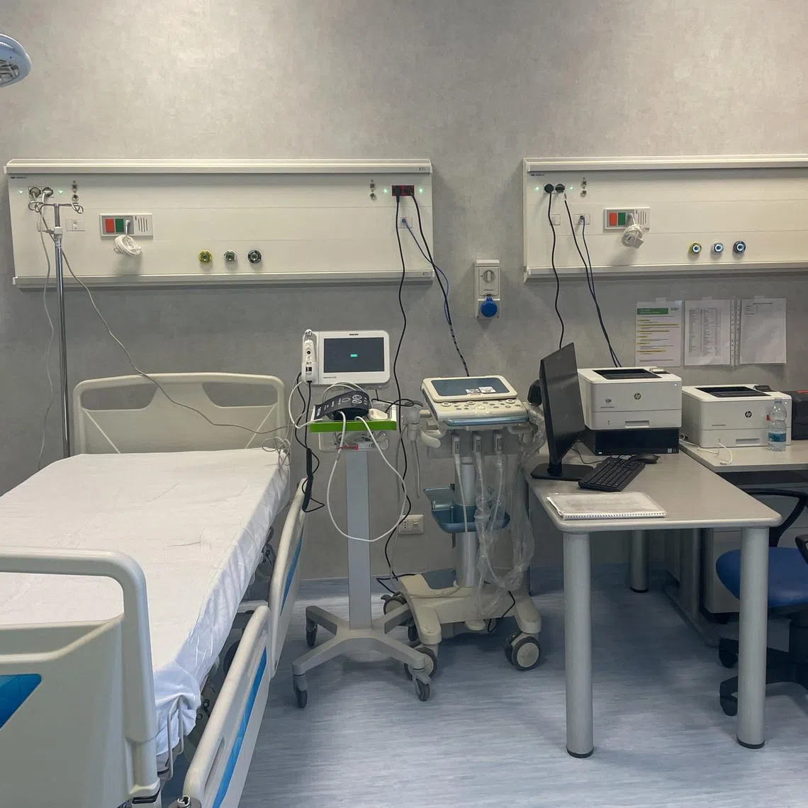 A patient bed and monitoring equipment inside the newly inaugurated Olympic Ward at Niguarda Hospital, part of the medical network set up for the 2026 Winter Olympics, in Milan, Italy, January 29, 2026. REUTERS/Lisa Jucca