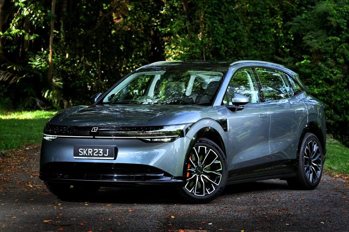 ST20251024_202589200150 ntzeekr31 Chong Jun Liang

Zeekr 7X for Life motoring review on Oct 24, 2025.