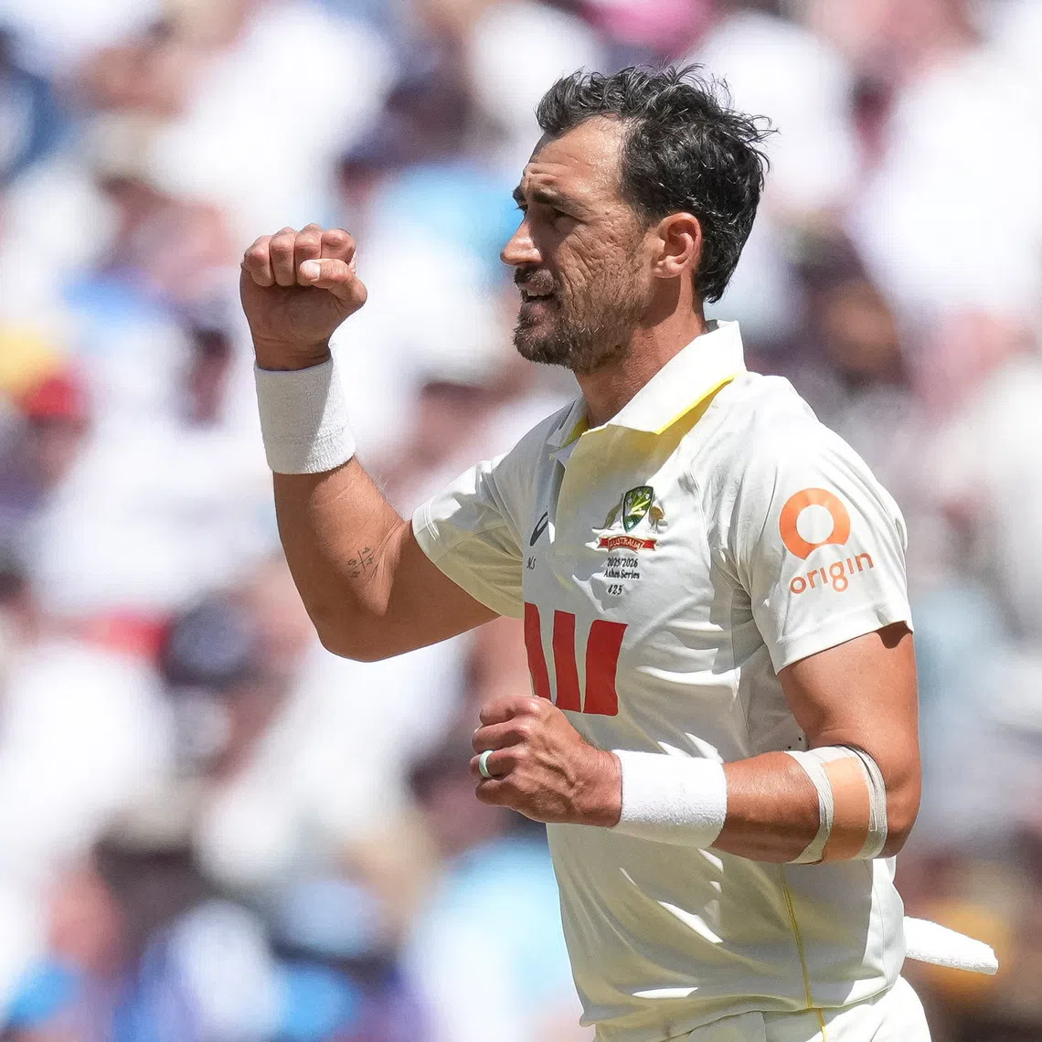 FILE PHOTO: Cricket - The Ashes - Australia v England - Fourth Test -  MCG, Melbourne, Australia - December 26, 2025 Australia's Mitchell Starc celebrates after getting the wicket of England's Ben Duckett. REUTERS/Asanka Brendon Ratnayake/File Photo