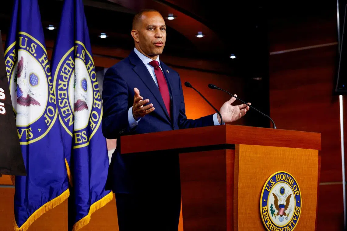 FILE PHOTO: U.S. House Minority Leader Hakeem Jeffries (D-NY), holds his weekly press conference at the U.S. Capital in Washington, U.S., September 25, 2024. REUTERS/Piroschka van de Wouw/File Photo