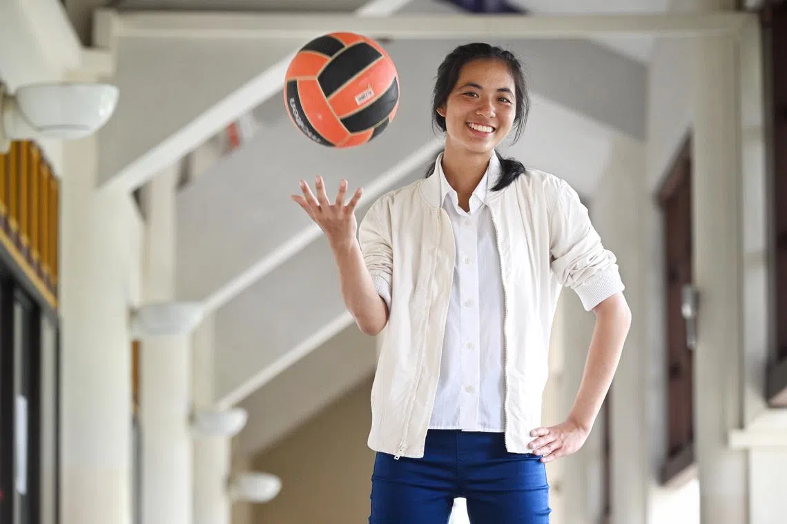 National under-19 netballer Cheyenne Shee To has swapped national colours for an Air Force uniform.