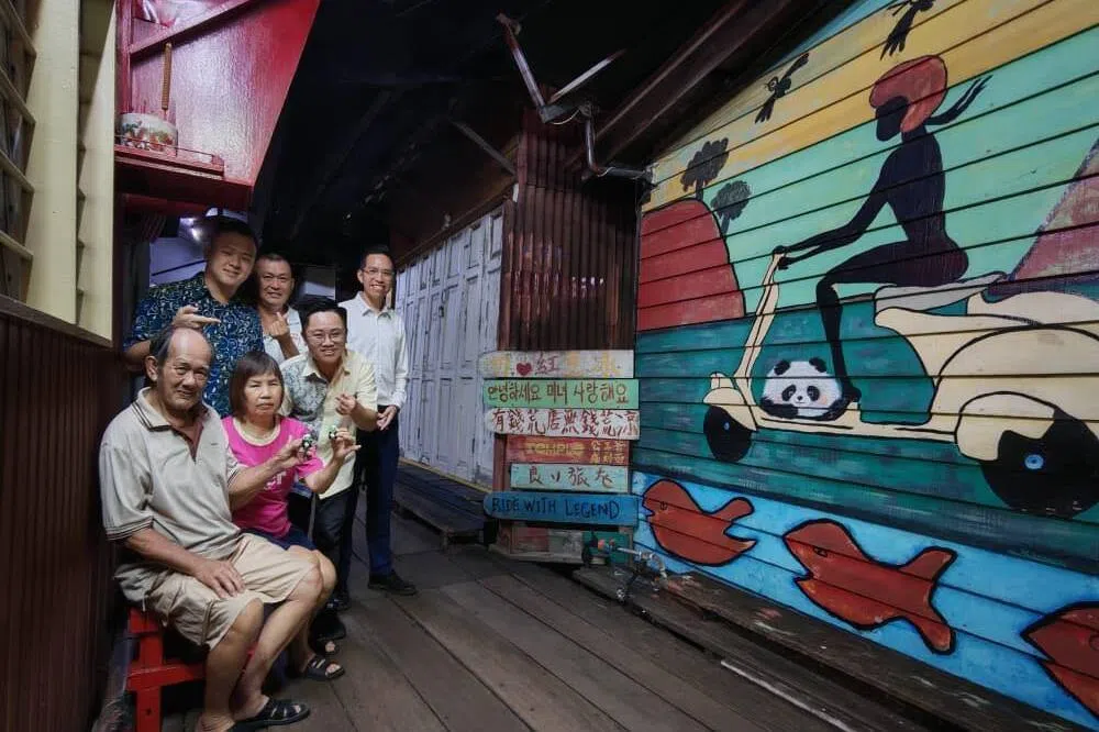 The owner of the house where the mural was painted on said she hoped to keep the piece. 