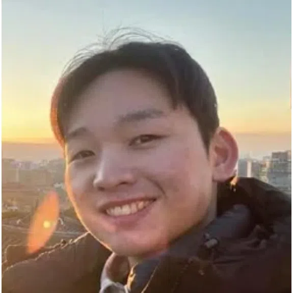 (From left) Mr Jadon Ching, Mr Liew En Jie and Mr Ian Choi.