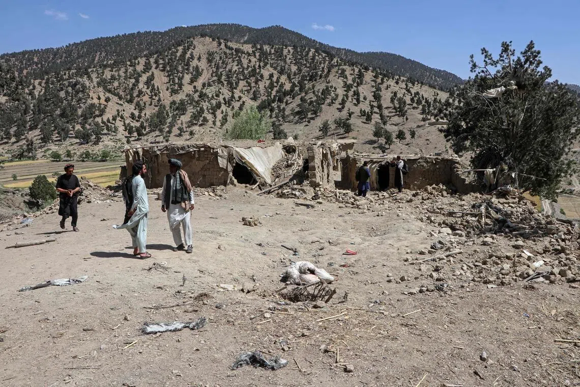 Pakistan carries out deadly air strikes in eastern Afghanistan
