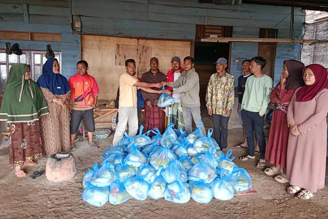 Acehnese student in Singapore leads global relief push as deadly floods hit province