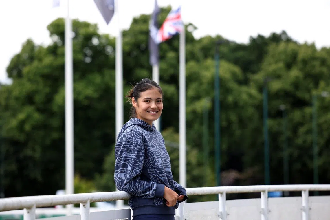 Tennis - Nottingham Open- Nottingham Tennis Centre, Nottingham, Britain - June 10, 2024 Britain's Emma Raducanu poses during the Nottingham open Action Images via Reuters/Andrew Boyers