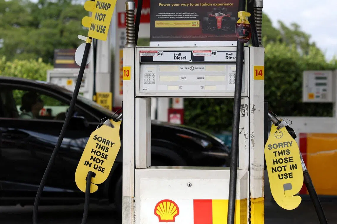 Australian drivers urged to refuel in cities as Mid-East war deepens fuel crunch