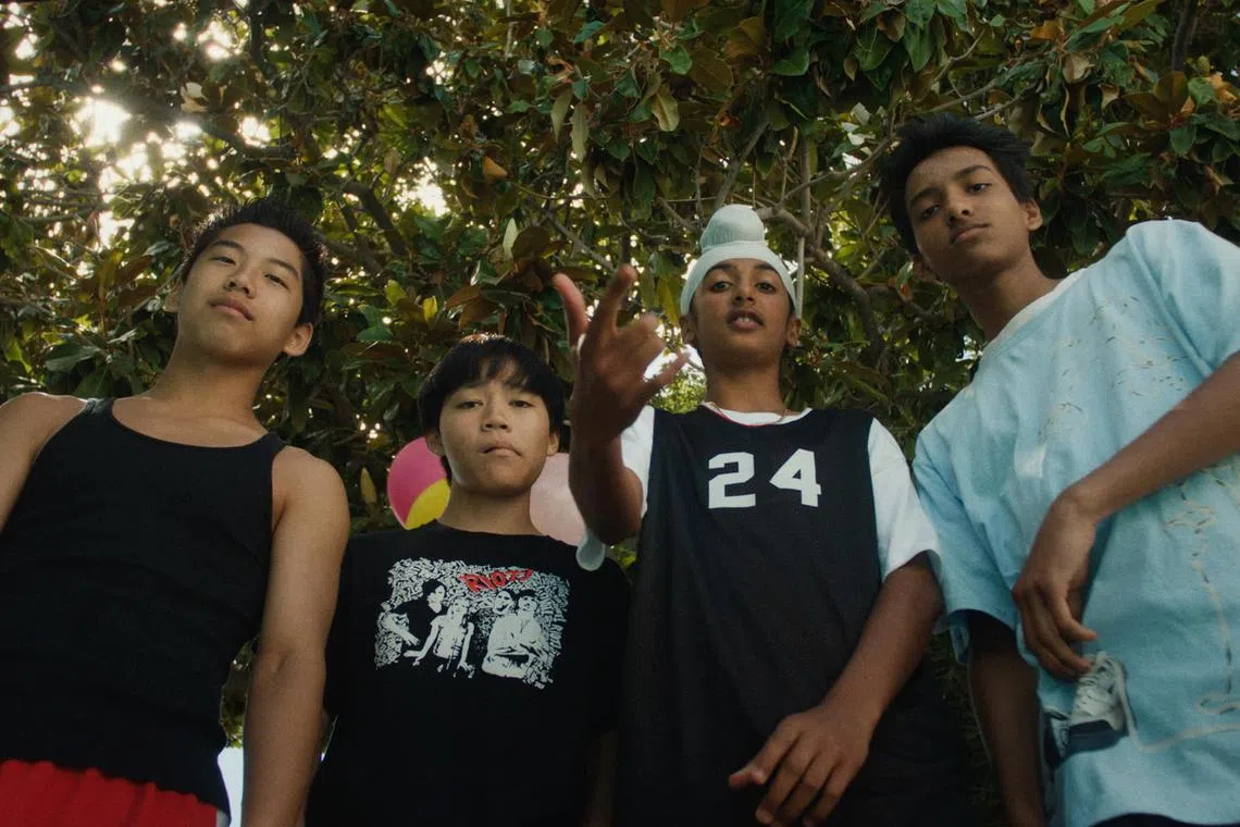 jomovie31 -  (L to R) Aaron Chang as Jimmy "Soup" Kim as "", Izaac Wang as "Chris", Tarnvir Singh as "Hardeep", and Raul Dial as "Fahad Mahmood" in writer/director Sean Wang's DÌDI


Source: The Projector