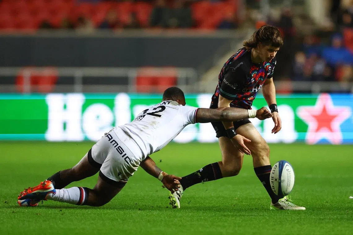 FILE PHOTO: Rugby Union - European Champions Cup - Group A - Bristol Bears v Olympique Lyon - Ashton Gate, Bristol, Britain - December 9, 2023 Bristol Bears' Benhard Janse van Rensburg in action with Olympique Lyon's Semi Radradra Action Images via Reuters/Matthew Childs/File Photo