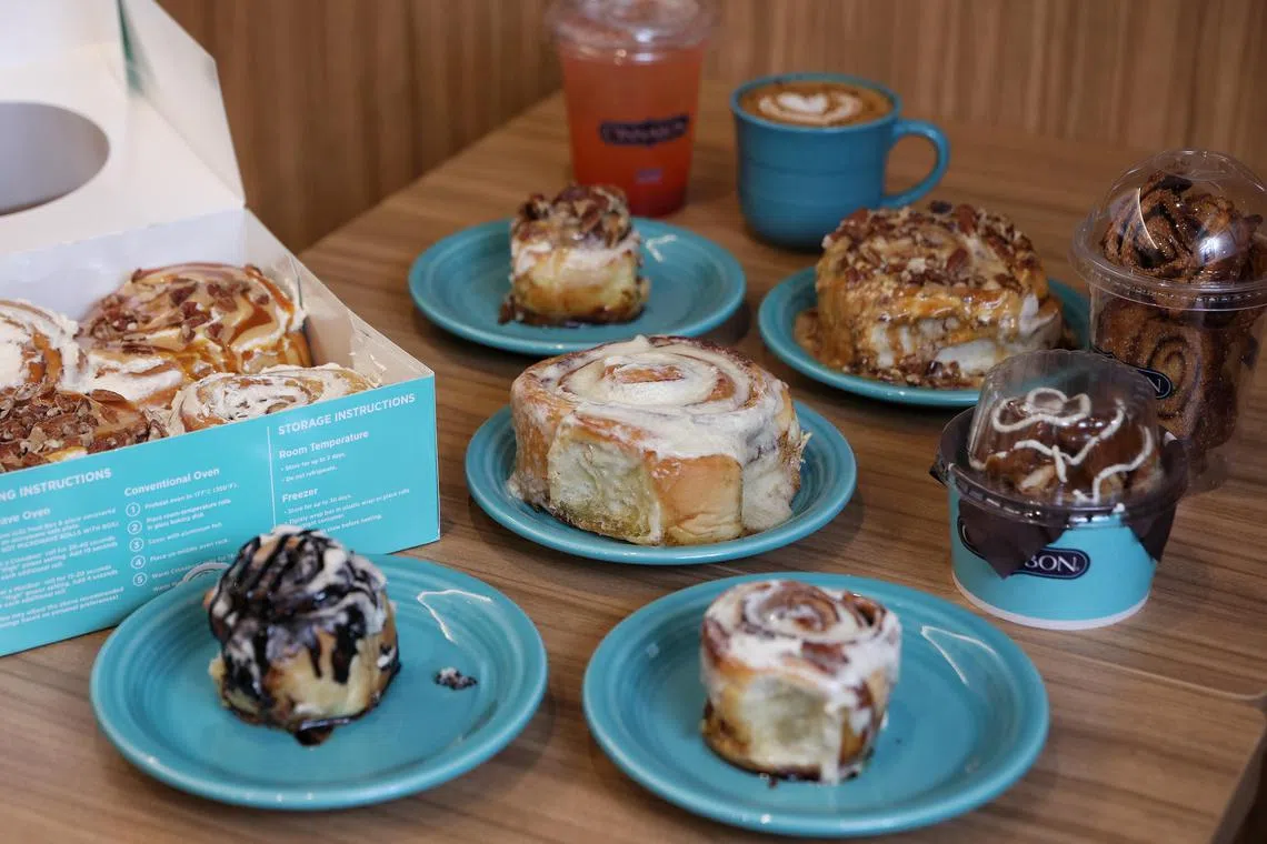 ST20230206_202343749397/Feline Lim/eqcinnabon06

An array of products from Cinnabon, photographed at Raffles City Shopping Centre on 6 Feb 2023.