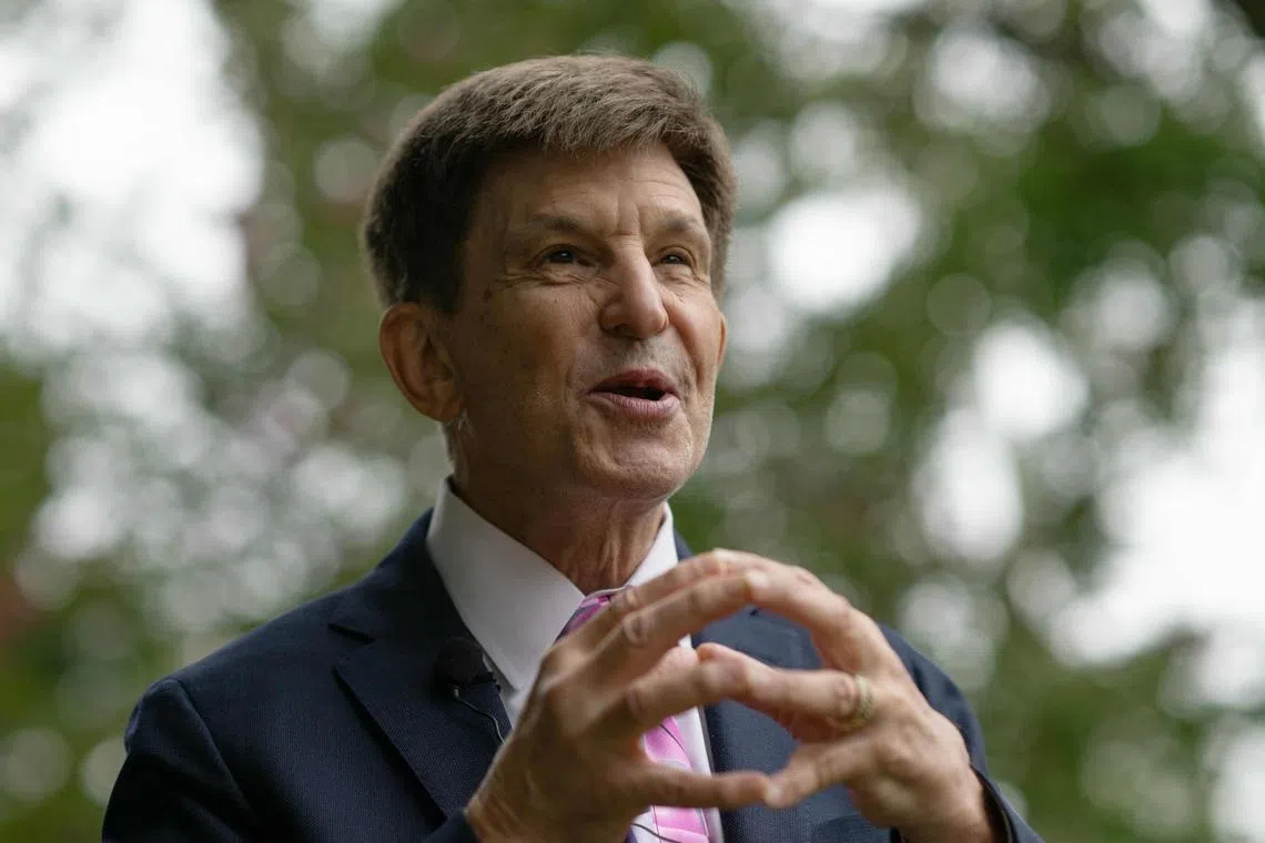 Prof Lichtman's predictions are based on a series of true-or-false propositions applied to the current presidential administration. 