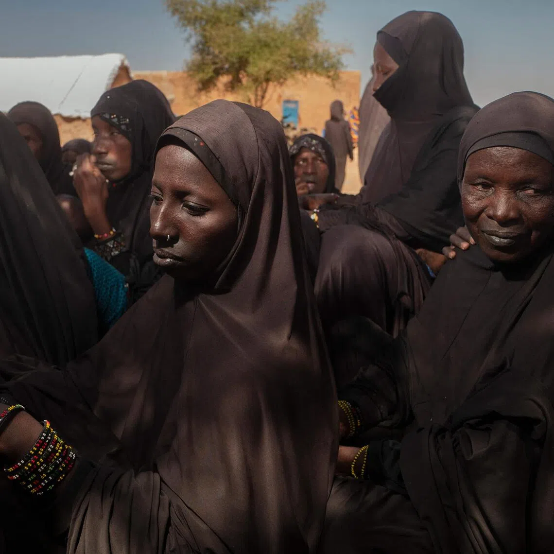 UNHCR said that despite its best efforts, many refugees worldwide would be left with little to shield them from freezing temperatures.