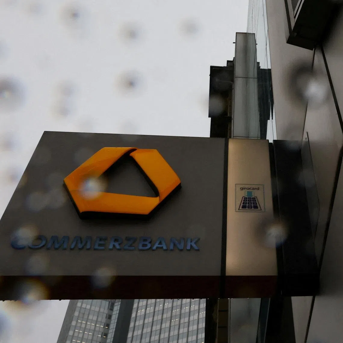 UniCredit has met strong German opposition to a full takeover of Commerzbank following its initial investments.